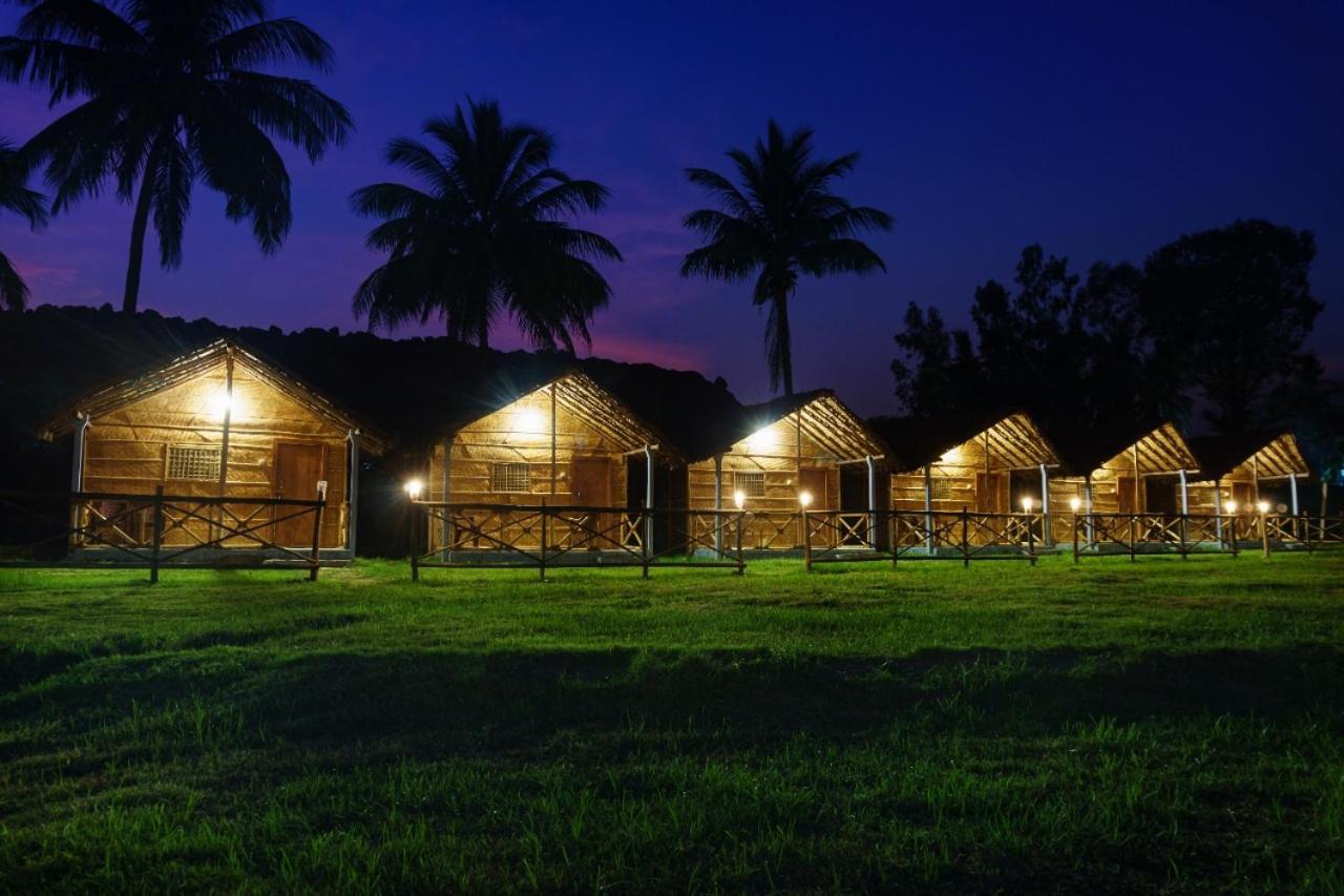 Dusk Till Dawn Hampi Exterior foto